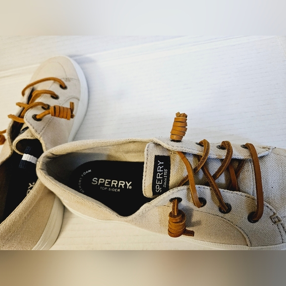 Sperry Women's Deck Shoes - Picture 2 of 11